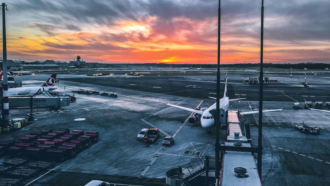 Travel + Remote-Work Briefing — October 25, 2026